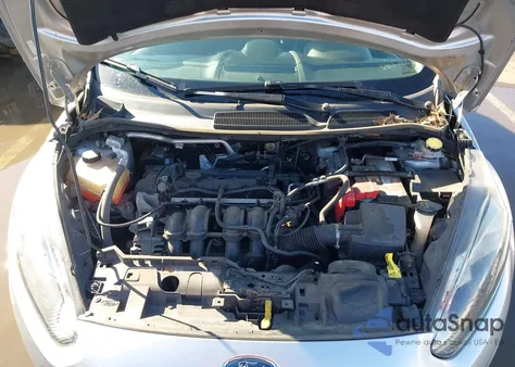 2015 Ford Fiesta Se z USA, uszkodzony, nr VIN 3FADP4BJ0FM160224